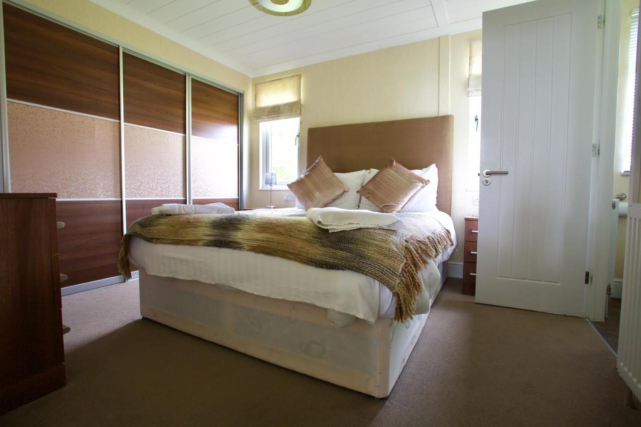 Lovely 3-Bed Cottage In Ely Buitenkant foto